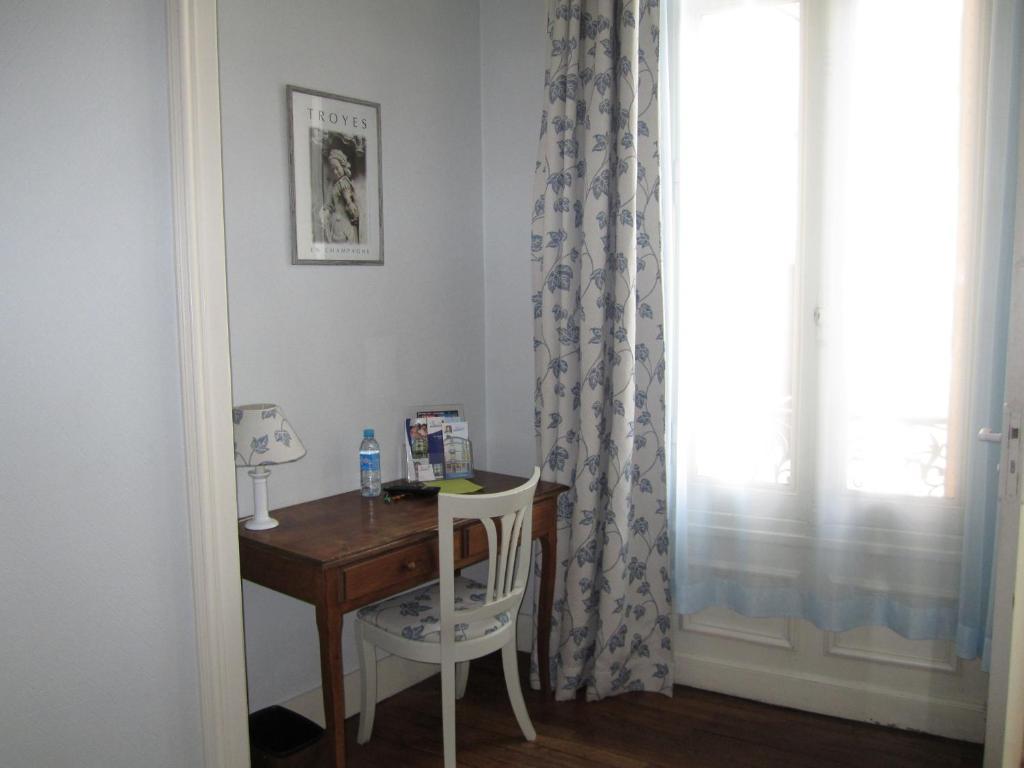 Hotel Arlequin トロワ 部屋 写真